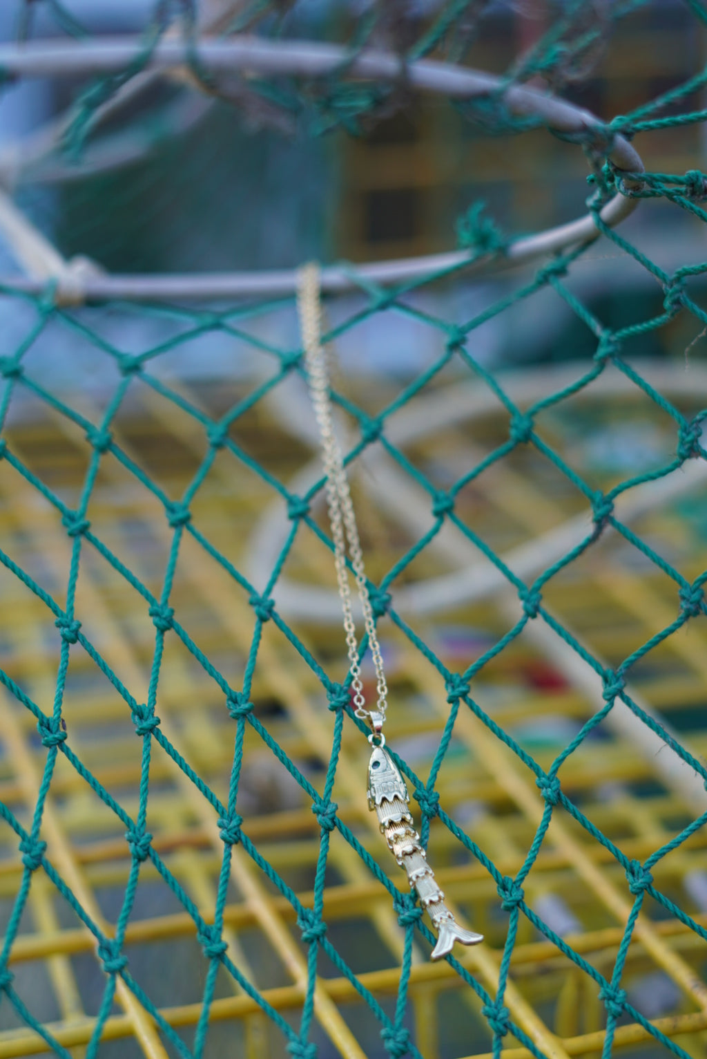 fresh catch necklace