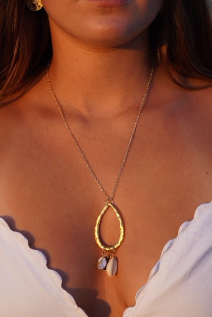 the beachcomber necklace