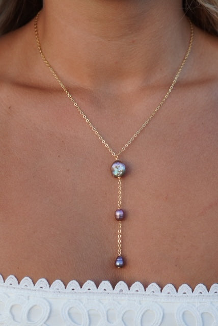 moonlit shore necklace