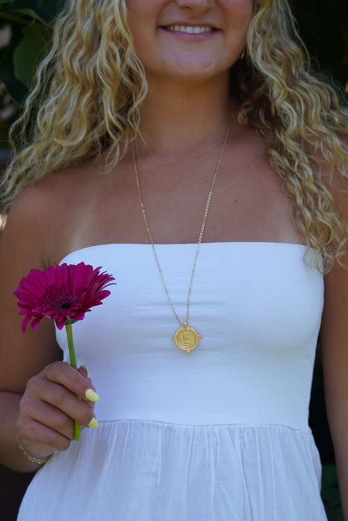 the medallion necklace