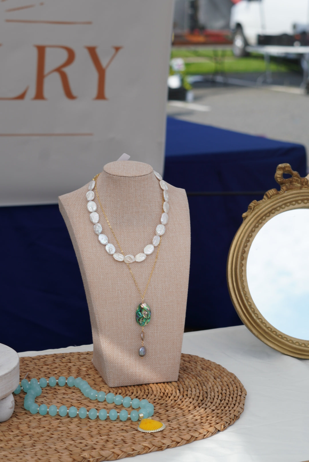 the layla pearl necklace