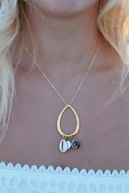 the beachcomber necklace